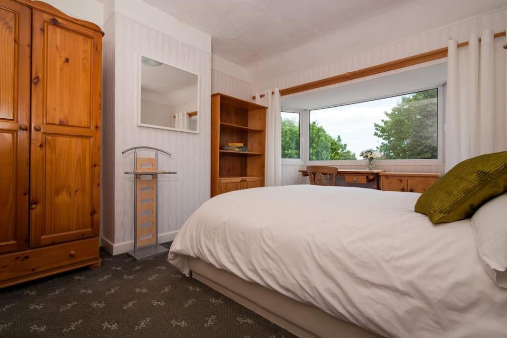برمنغهام Comfortable Rooms المظهر الخارجي الصورة